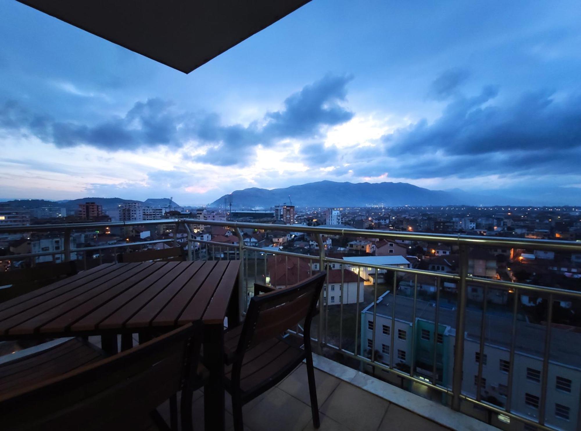 Sunset View Apartment Shkoder Rooftop Exterior photo